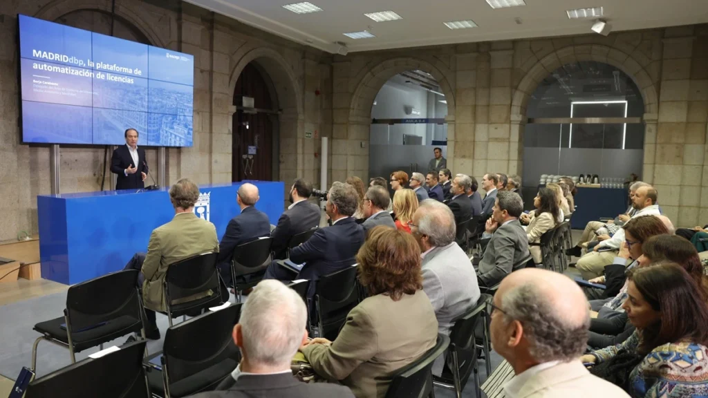 Carabante en momento de la presentación de MADRIDdbp ok